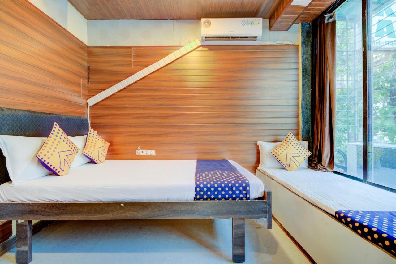 OYO 70661 Hotel Al Makkah Managed By Hotel Paris Mumbai  Buitenkant foto