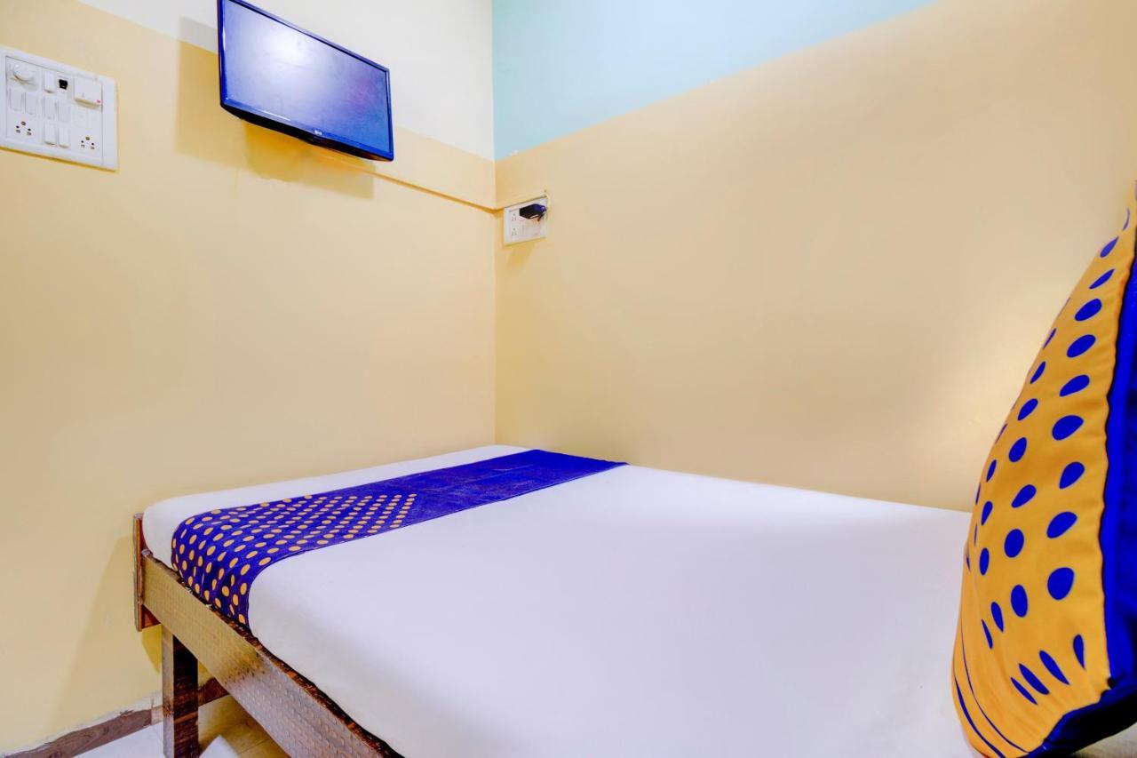 OYO 70661 Hotel Al Makkah Managed By Hotel Paris Mumbai  Buitenkant foto